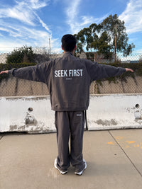 "SEEK FIRST" SWEATPANTS